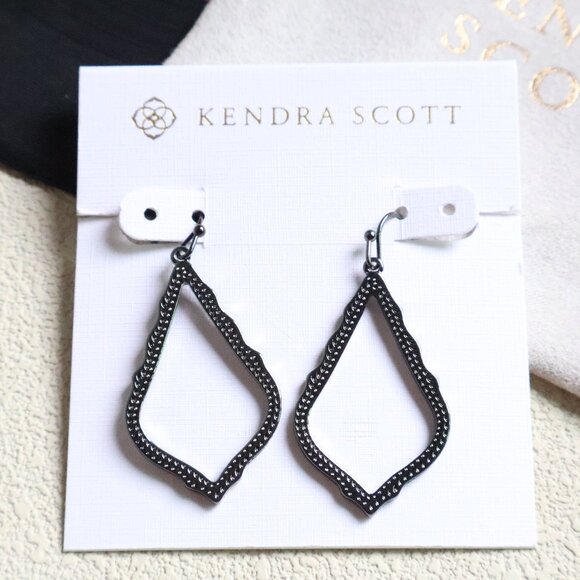 Kendra Scott Sophia Gunmetal Drop Earrings NEW - Picture 1 of 2